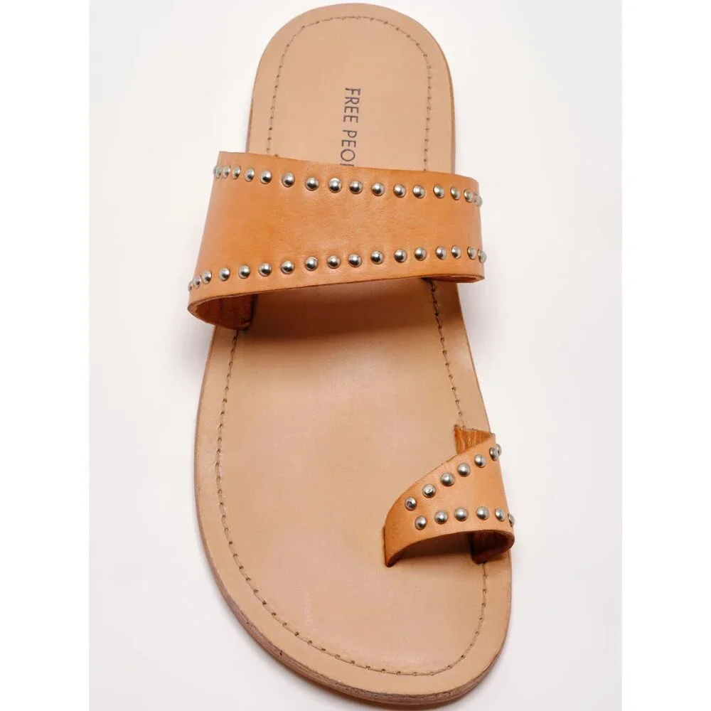 🎉LAST CHANCE🎉 FREE PEOPLE Amelie Tiny Stud Sandals / Faded Clay - Picture 1 of 8